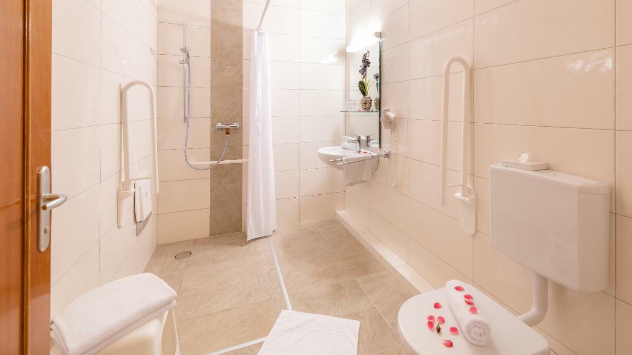 Strandhotel Orchidee Sankt Kanzian am Klopeiner See Exteriér fotografie